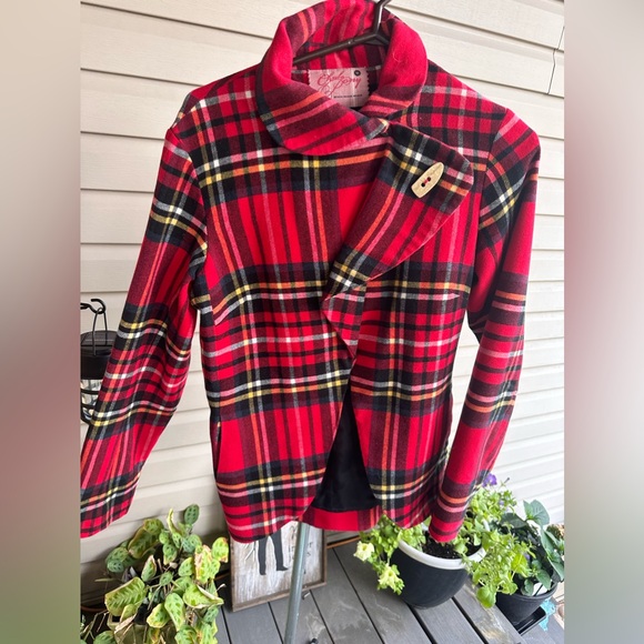 Chulo Pony NWOT beautiful red tartan plaid coat with black lining - Picture 1 of 8